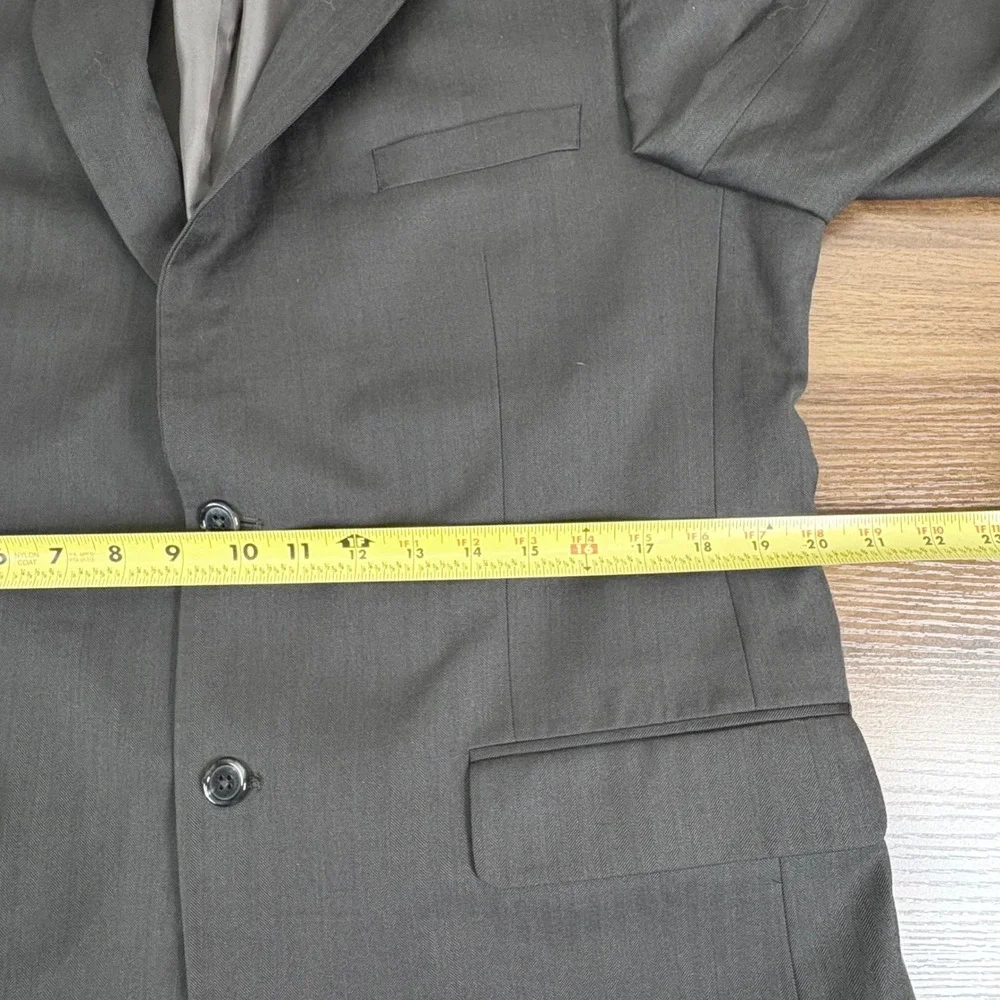 Jos A Bank Signature Collection 2 Piece Gray Wool‎ Tailored Fit Suit 42R 36x31